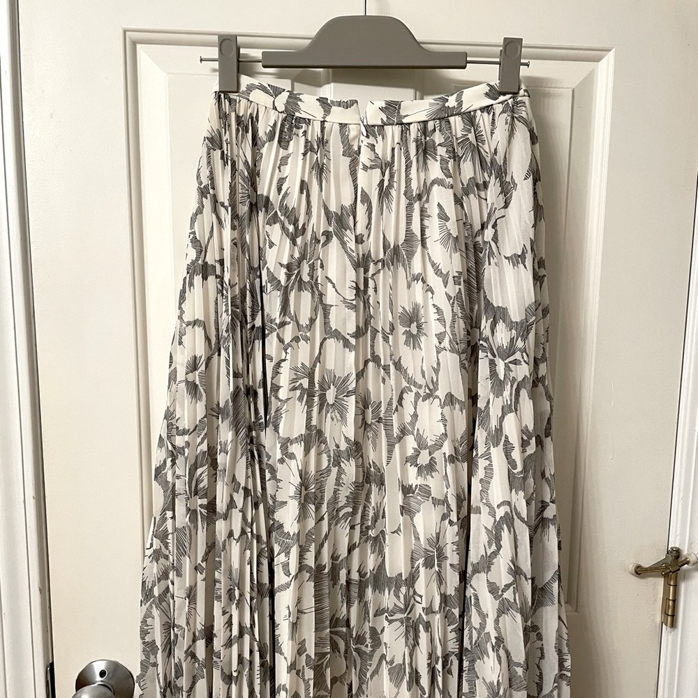 Banana republic long skirt